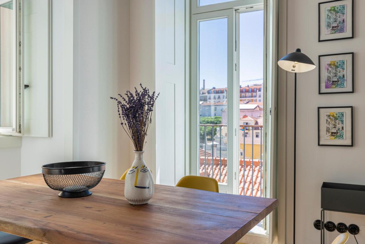 Glamorous 3Bdr Apartment In City Center By Lovelystay Lisboa Εξωτερικό φωτογραφία